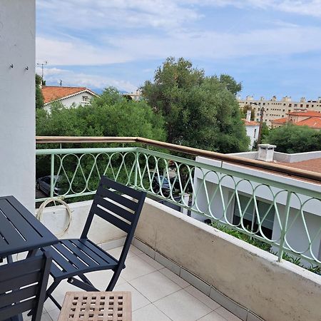 Au Calme, Plages A Pieds Antibes Exterior foto